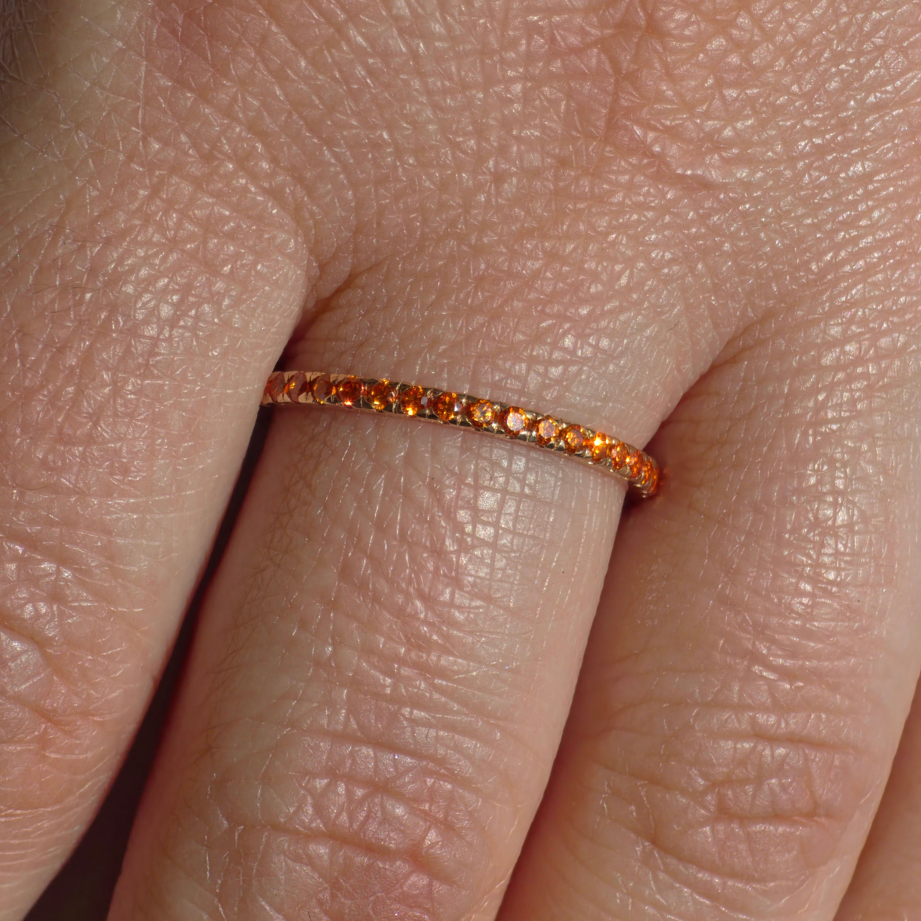 Linea Mini Ring – Orange Padparadscha Sapphire