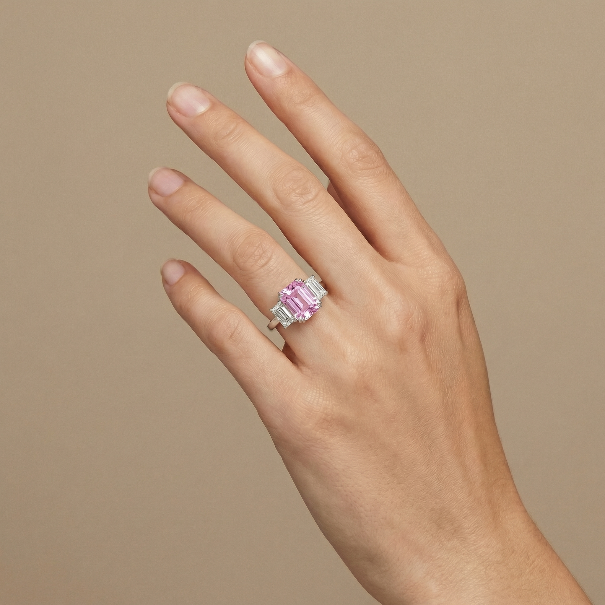Nexus Trilogy Ring – Light Pink Sapphire