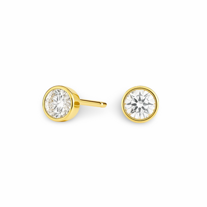 Forma Mini Stud Earrings – White Diamond