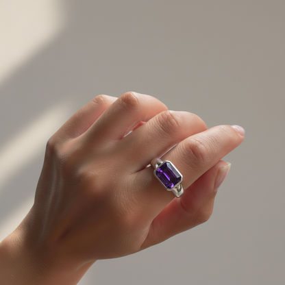 Nexus Lateral Solitaire Ring – Purple Sapphire