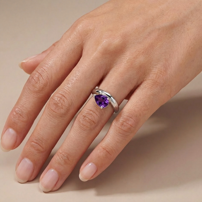 Nova Wave Solitaire Ring – Purple Sapphire