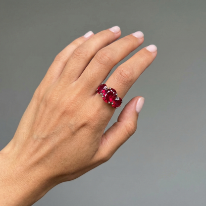 Velara Grand Trilogy Ring – Red Ruby