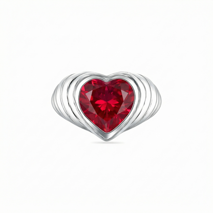 Amore Signet Ring – Red Ruby