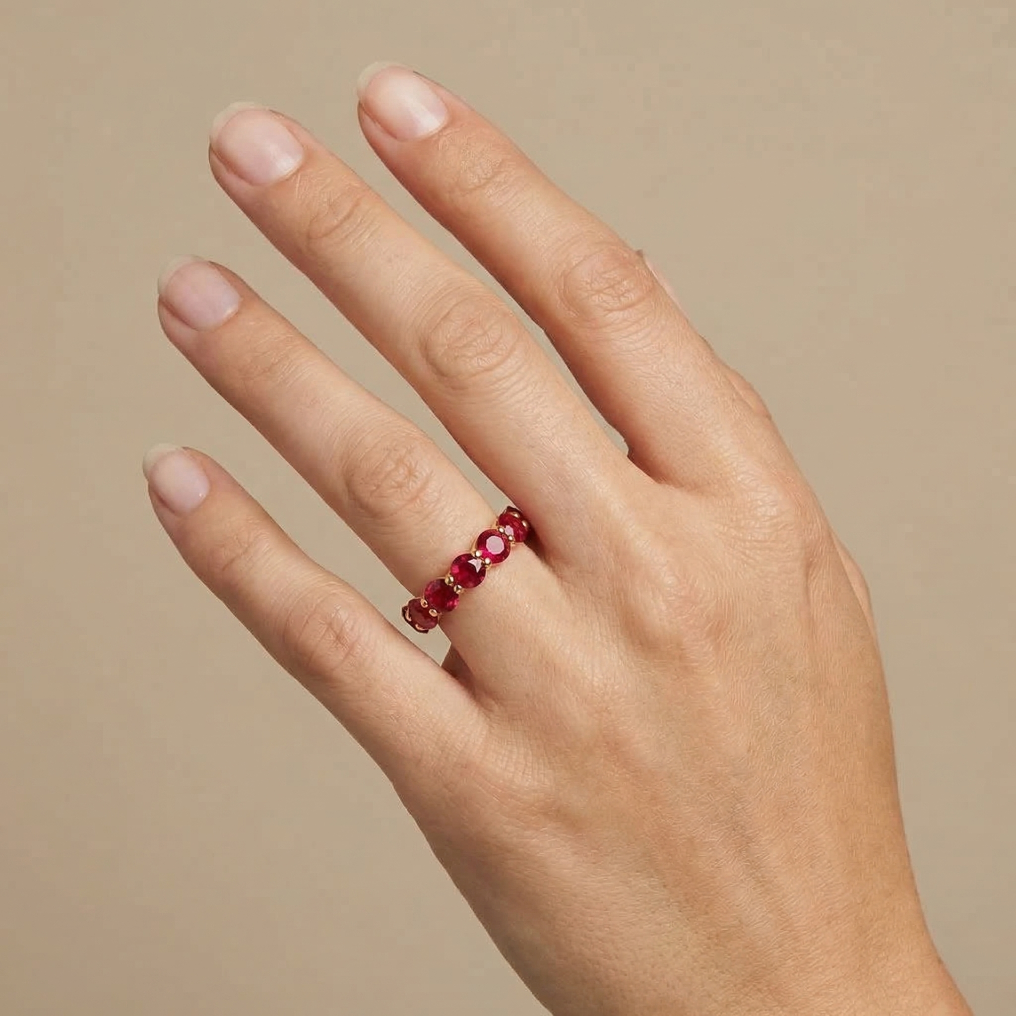 Linea Maxi Ring – Red Ruby