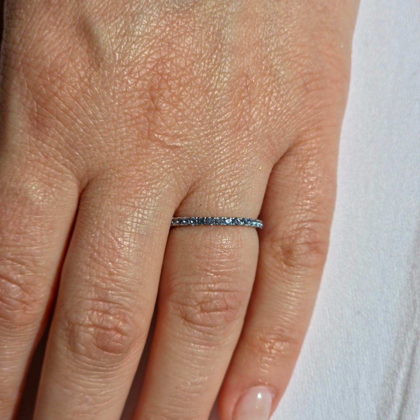 Linea Mini Ring – Teal Blue Spinel
