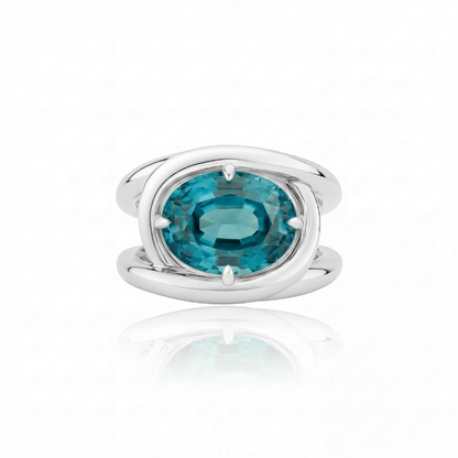 Velara Twist Ring – Teal Blue Spinel
