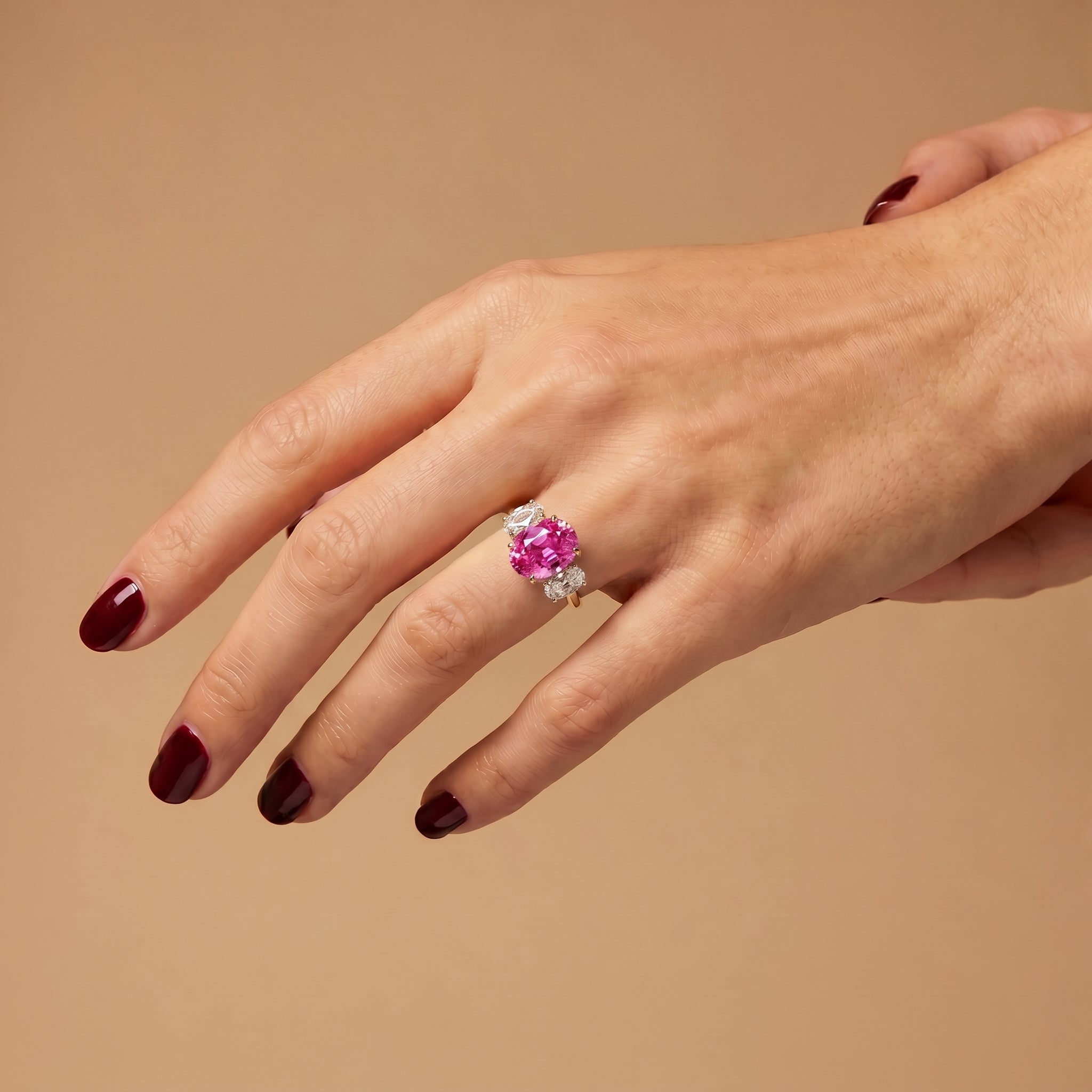 Velara Trilogy Ring – Vivid Pink Sapphire