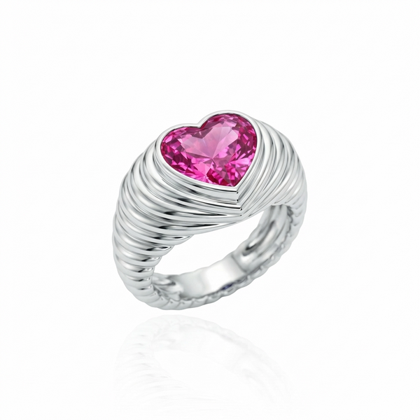 Amore Signet Ring – Vivid Pink Sapphire