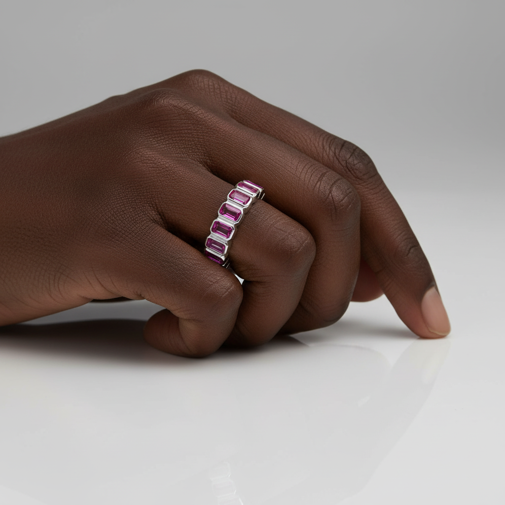 Nexus Vertical Eternity Ring – Vivid Pink Sapphire