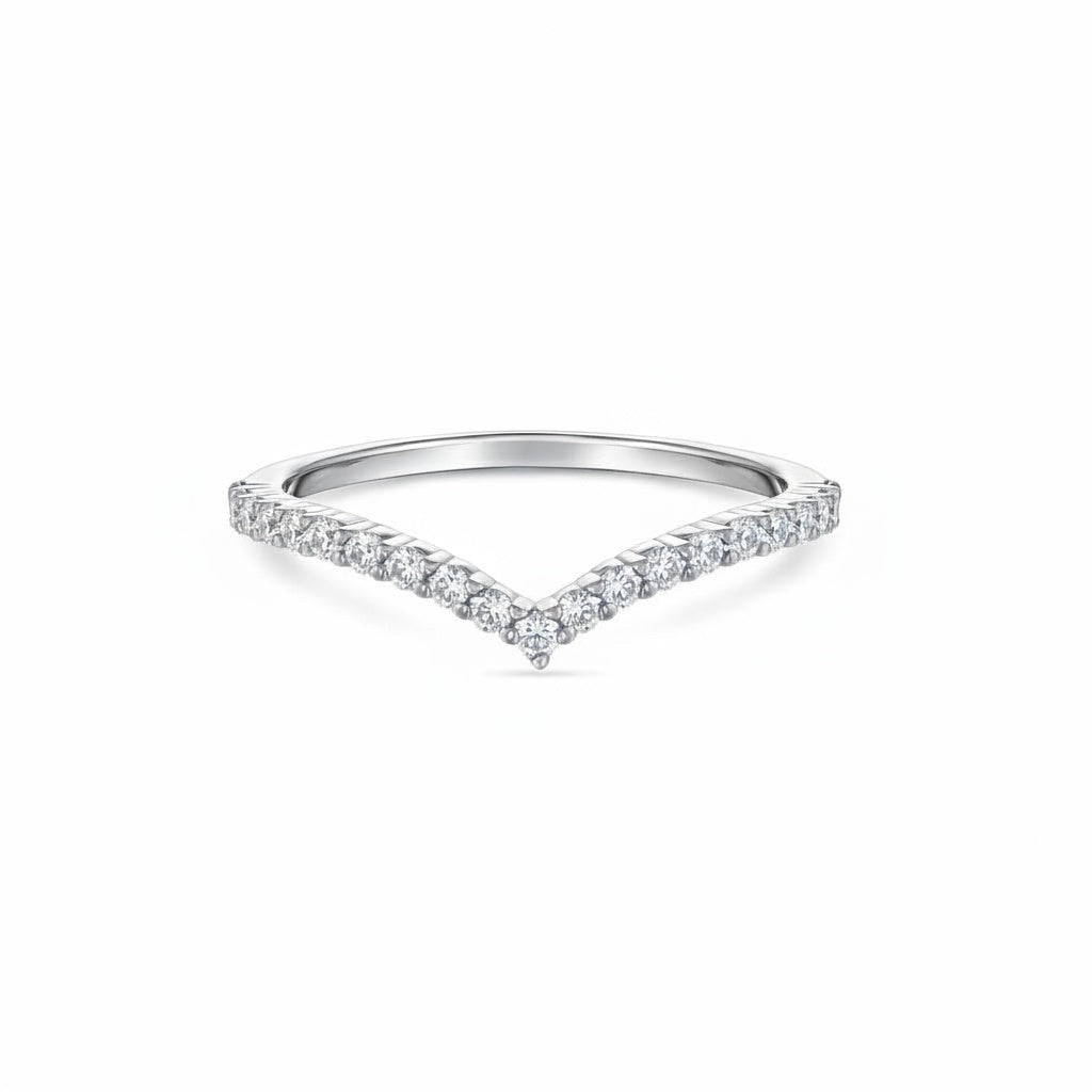 Linea V Demi Ring – White Diamond