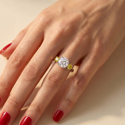 Juno Trilogy Ring – Yellow Sapphire