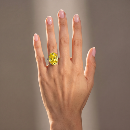 Velara Gala Ring – Yellow Sapphire