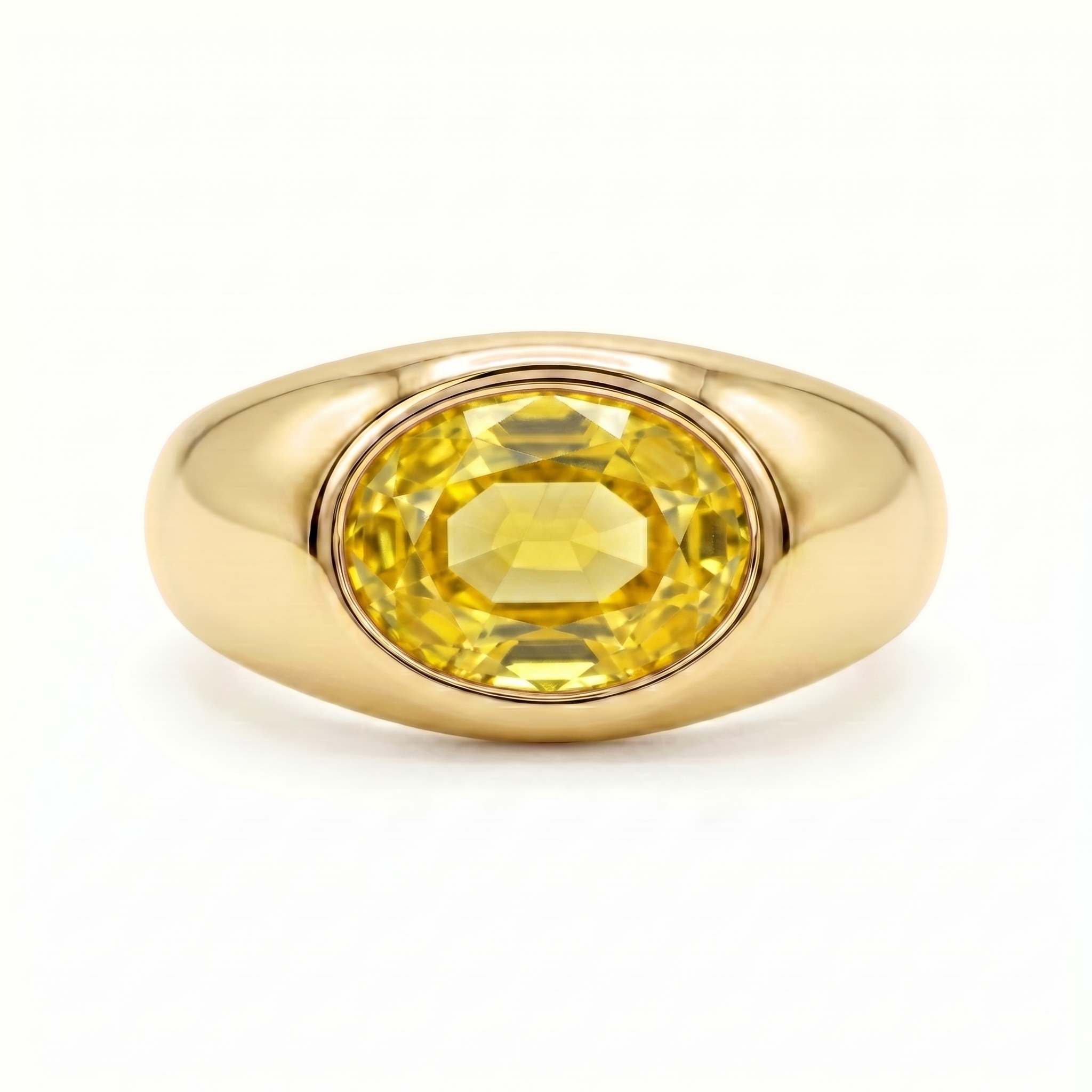 Velara Lateral Signet Ring – Yellow Sapphire