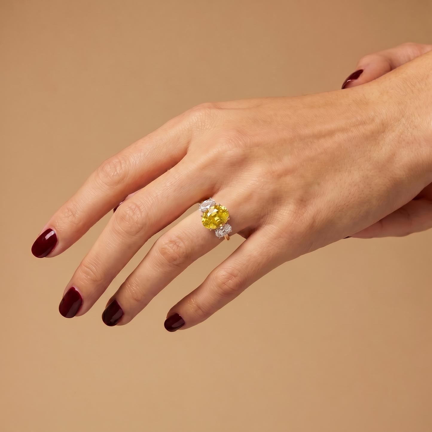 Velara Trilogy Ring – Yellow Sapphire