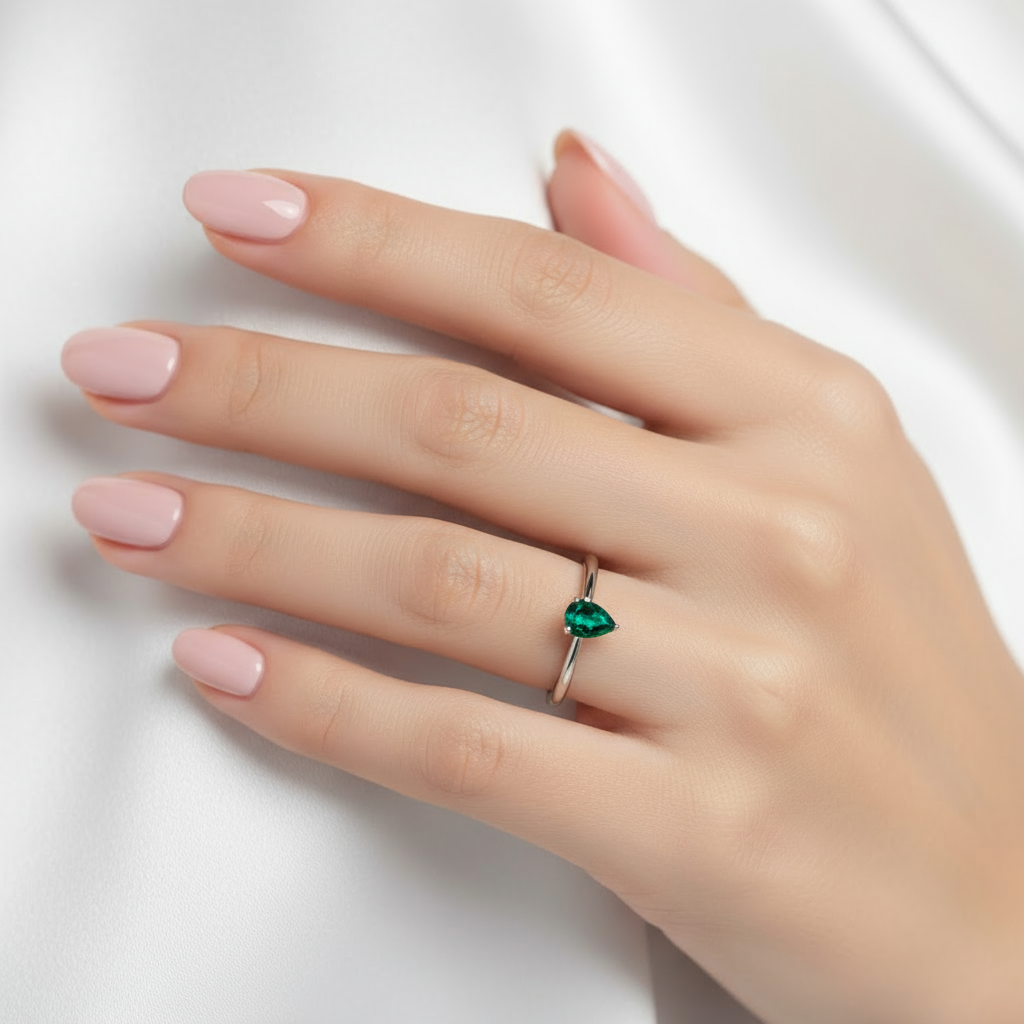 Nova Solitaire Ring – Zambian Green Emerald