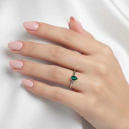 Nova Solitaire Ring – Zambian Green Emerald