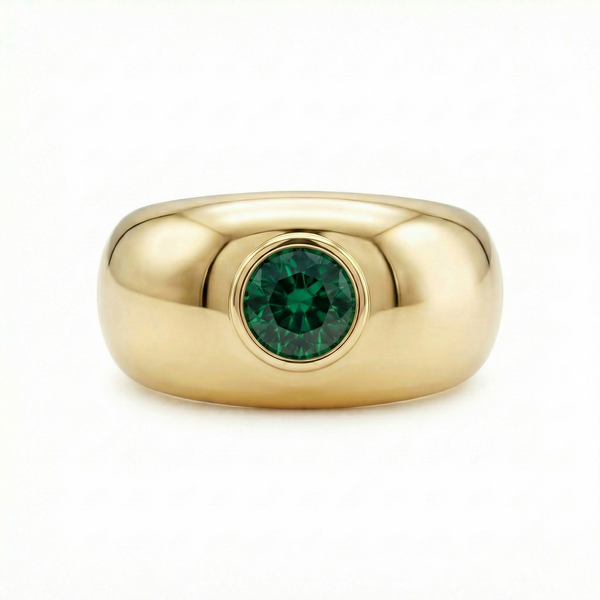 Forma Signet Ring – Zambian Green Emerald